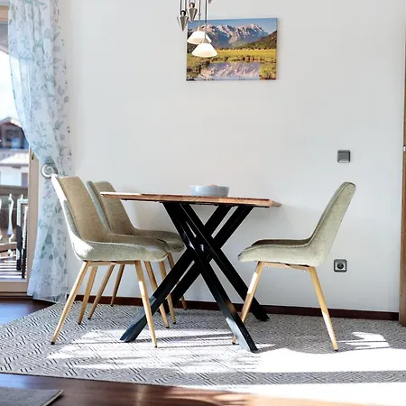 Haus Alpenstern Zwoade Hoamad Apartment